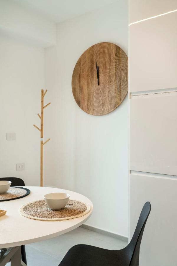 Gentile 46 Blu Luxury Flat Apartment Bari Exterior foto