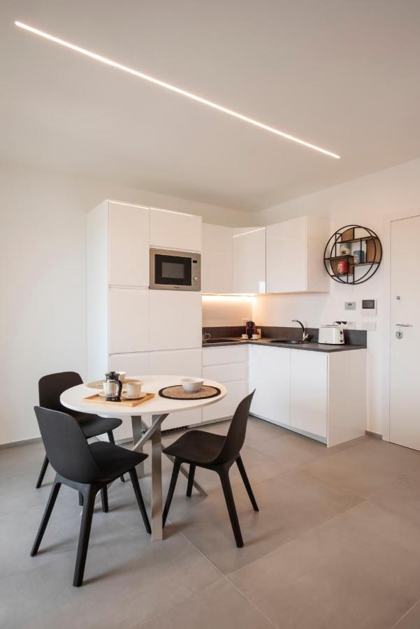 Gentile 46 Blu Luxury Flat Apartment Bari Exterior foto